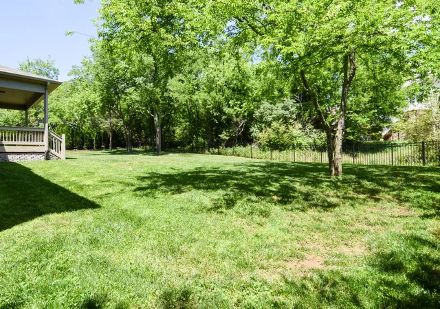 Homes for sale in Gallatin, TN | 1002 Keeneland Dr, Gallatin, TN 37066 | MLS# 3198935