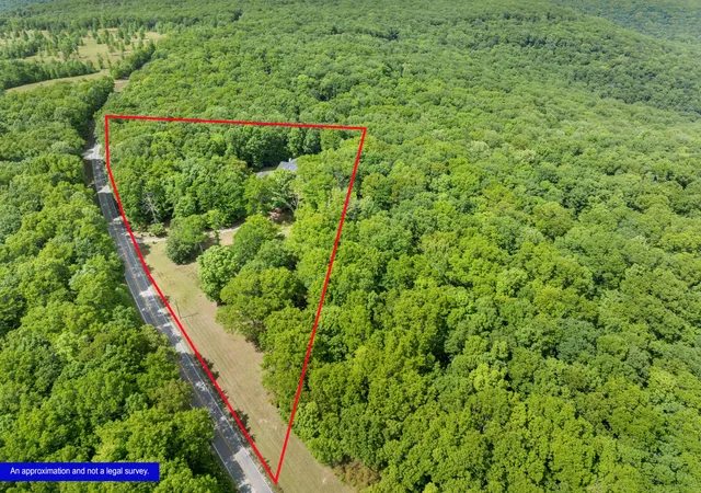 Homes for sale in Belvidere, TN | 3287 Keith Springs Mountain Rd, Belvidere, TN 37306 | MLS# 3205583