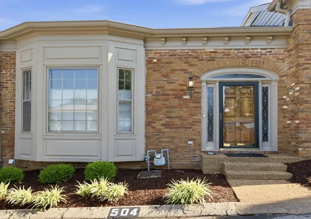 Photo 1 of Sale Pending at 504 Armistead Pl, Nashville, TN 37215 | MLS# 3247731 | Listing updated on 2026-09-02