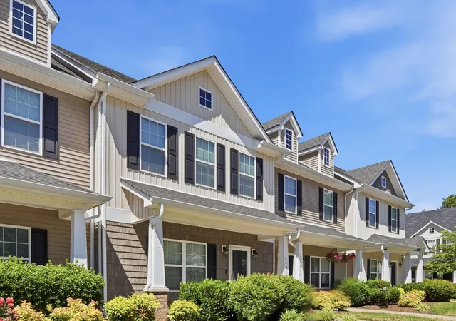 Photo 3 of Townhouse for sale at 2451 New Holland Cir, Murfreesboro, TN 37128 | MLS# 3193078 | Listing updated on 2026-06-13