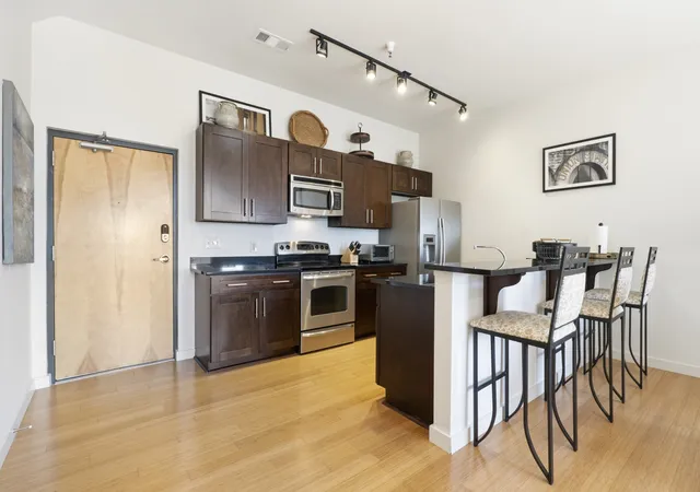 Photo 3 of Condo for sale at 1706 18th Avenue S #304, Nashville, TN 37212 | MLS# 3191870 | Listing updated on 2026-07-25