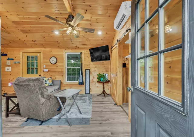 3rd image of 3467 Luther Ragan Rd, Palmyra, TN 37142 | MLS# 3197561