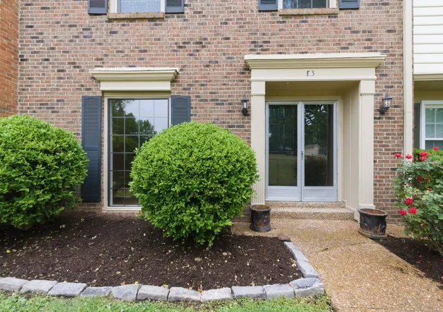 Homes for sale in Nashville, TN | 8207 Sawyer Brown Rd #E3, Nashville, TN 37221 | MLS# 3199243