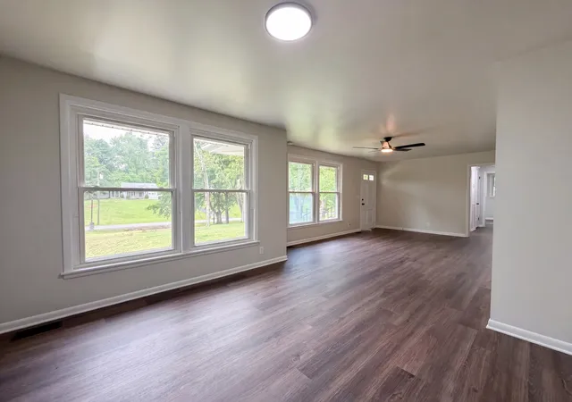 Photo 3 of Sale Pending at 724 Woodmere Dr, Nashville, TN 37217 | MLS# 3192981 | Listing updated on 2026-09-21