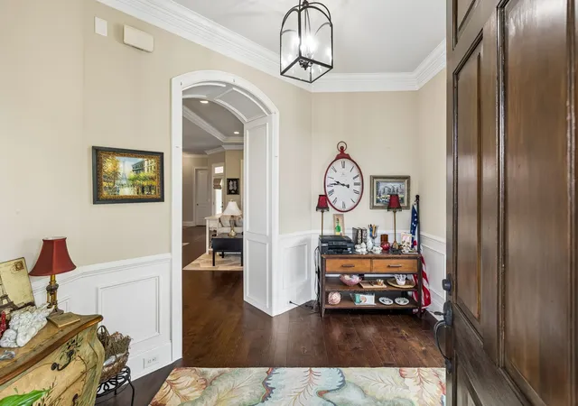 Photo 2 of Single family home for sale at 6050 Maysbrook Ln, Franklin, TN 37064 | MLS# 3198184 | Listing updated on 2026-10-22