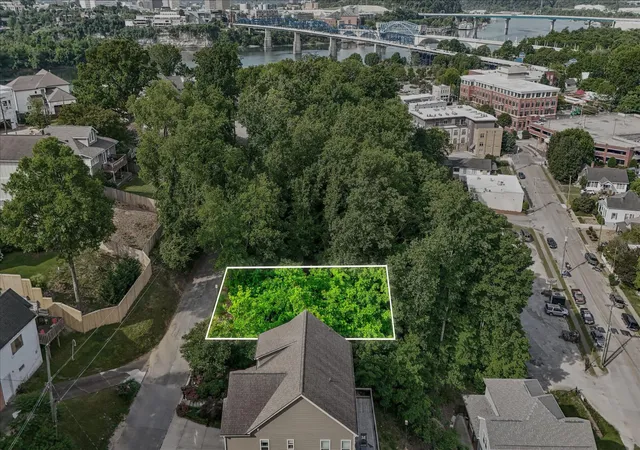 1st image of 209 Thompson Street, Chattanooga, TN 37405 | MLS# 3337248