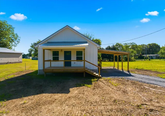 Homes for sale in Englewood, TN | 310 Manilla Road, Englewood, TN 37329 | MLS# 3223286