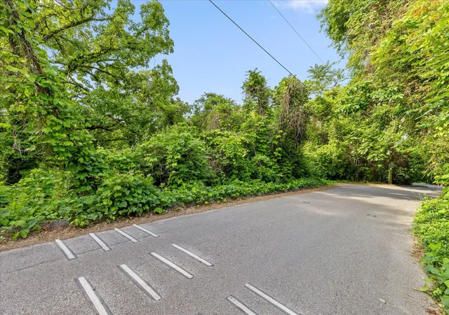 32nd image of 324328 Tucker Street, Chattanooga, TN 37405 | MLS# 3336989