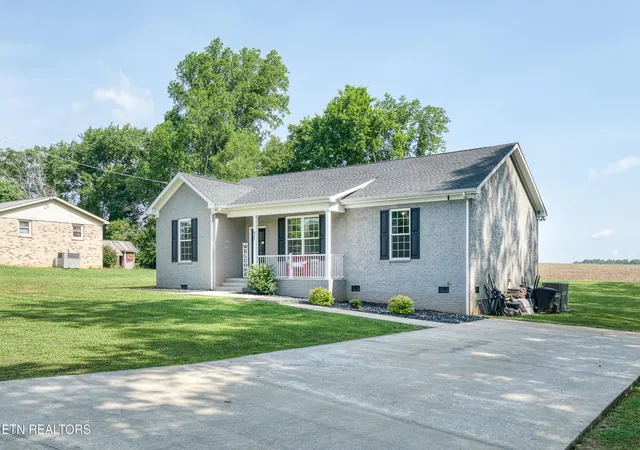 Homes for sale in Rock Island, TN | 425 Royal Dr, Rock Island, TN 38581 | MLS# 3193716
