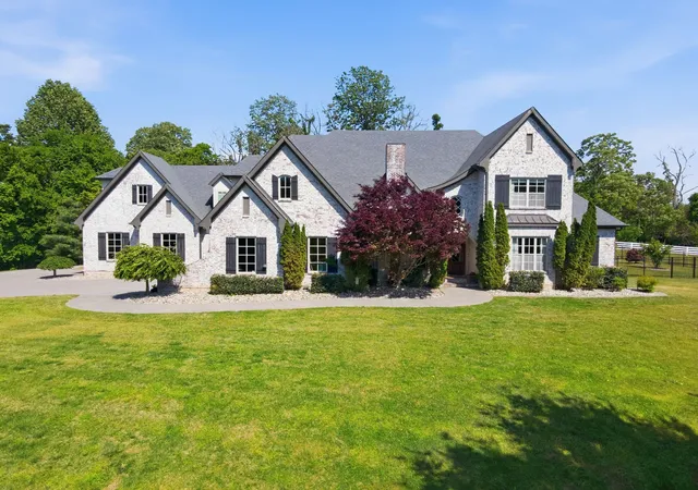 Photo 1 of Mansion for sale at 1159 Saddle Springs Dr, Thompsons Station, TN 37179 | MLS# 3193911 | Listing updated on 2026-09-29