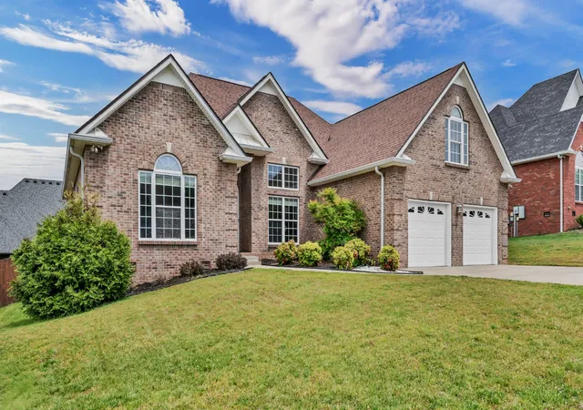 Photo 1 of Single family home for sale at 225 Spring Ter Ln, Clarksville, TN 37040 | MLS# 3193814 | Listing updated on 2026-08-28