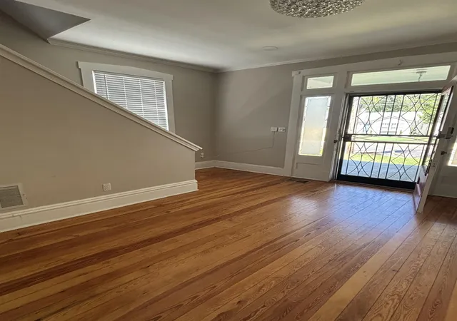 Photo 3 of Single family home for sale at 2183 Harbert Ave, Memphis, TN 38104 | MLS# 3246843 | Listing updated on 2026-10-08