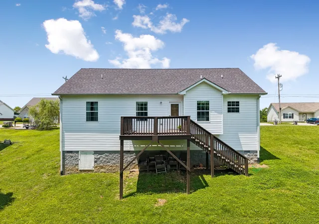 Homes for sale in Ashland City, TN | 150 Lizzie Rd, Ashland City, TN 37015 | MLS# 3197596