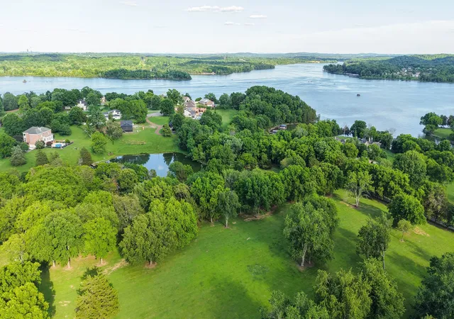 1st image of 1089 Bradley Rd, Gallatin, TN 37066 | MLS# 3210955