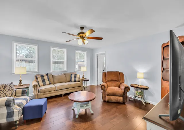 Photo 3 of Single family home for sale at 1917 Graceland Dr, Goodlettsville, TN 37072 | MLS# 3193937 | Listing updated on 2026-09-13