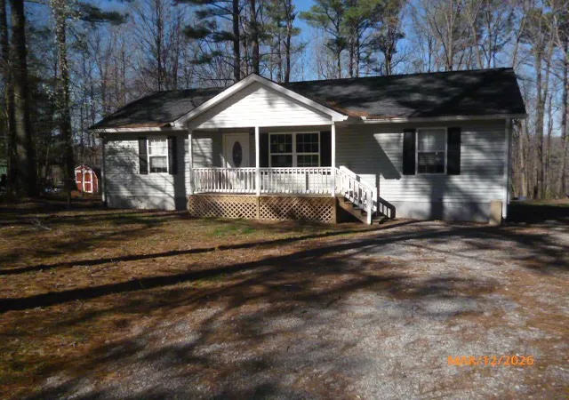 Homes for sale in Mc Ewen, TN | 205 Windy Park Dr, Mc Ewen, TN 37101 | MLS# 3193977