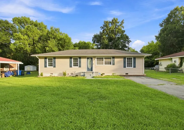 1st image of 1320 Gadd Road, Hixson, TN 37343 | MLS# 3515359