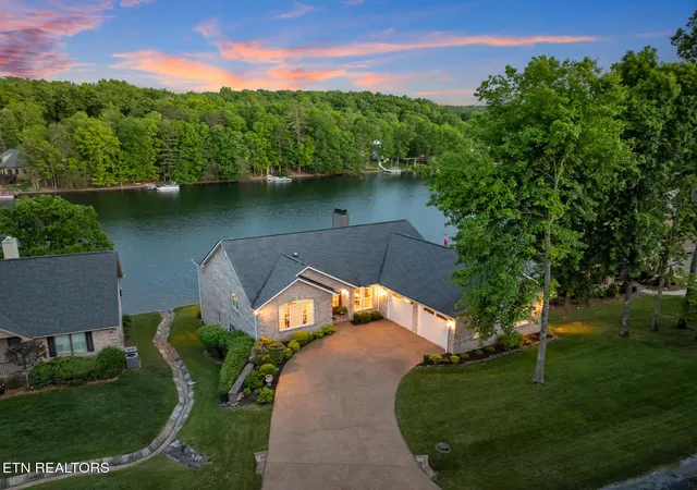 Homes for sale in Crossville, TN | 150 Motthaven Dr, Crossville, TN 38558 | MLS# 3194023