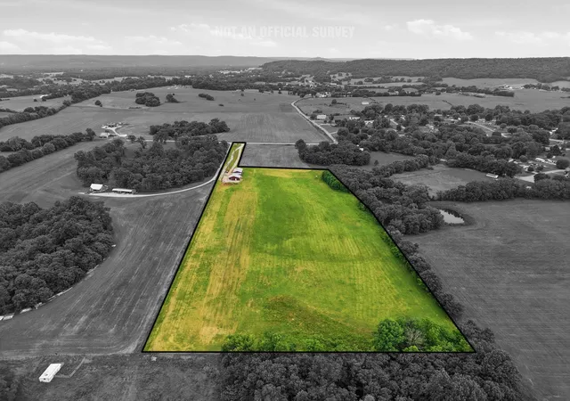 Homes for sale in Sparta, TN | 1050 Franks Ferry Rd, Sparta, TN 38583 | MLS# 3219951