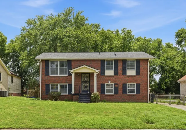 1st image of 731 Rowan Dr, Nashville, TN 37207 | MLS# 3228952