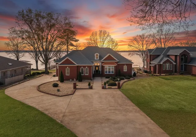 2nd image of 12632 Lookingbill Ln, Athens, AL 35611 | MLS# 3201494