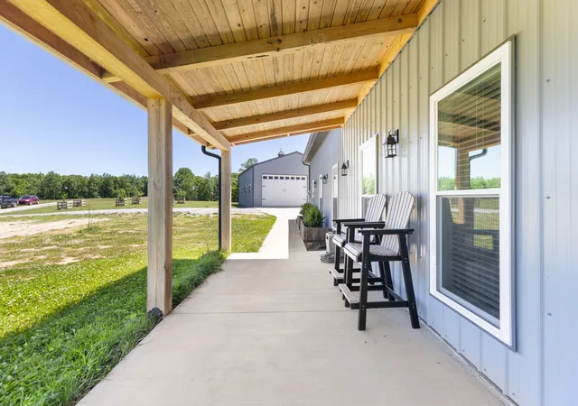 Homes for sale in Nunnelly, TN | 1071 Sycamore Ln, Nunnelly, TN 37137 | MLS# 3217395