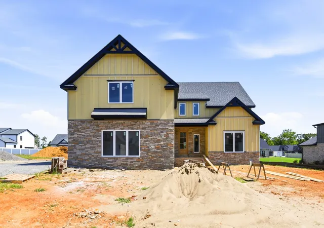 1st image of 2473 Ellsworth Dr, Clarksville, TN 37043 | MLS# 3198858