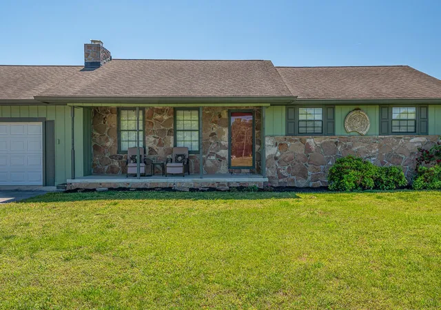 Homes for sale in Dayton, TN | 532 Housley Circle, Dayton, TN 37321 | MLS# 3260926