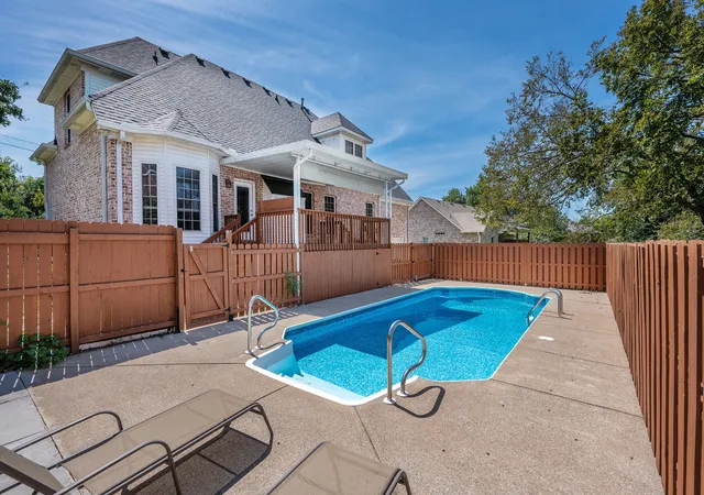 Photo 1 of Single family home for sale at 260 Page Dr, Mount Juliet, TN 37122 | MLS# 3526902 | Listing updated on 2026-10-12