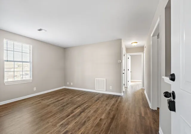 3rd image of 155 Jack Miller Blvd, Clarksville, TN 37042 | MLS# 3203471