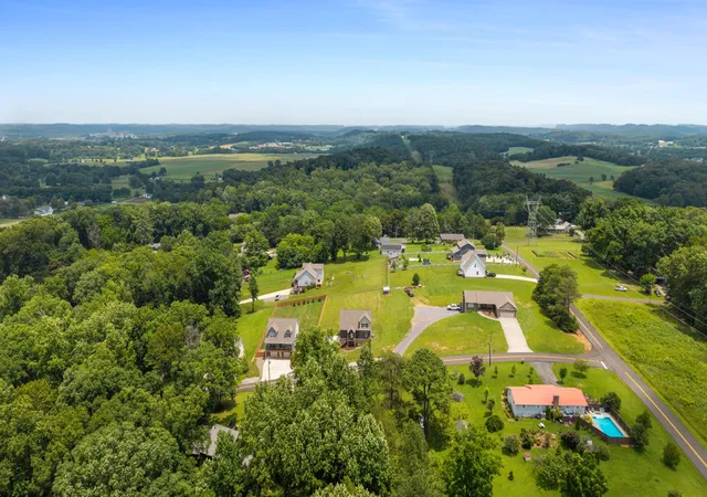 Homes for sale in Cleveland, TN | 155 Surrey Lane Ne, Cleveland, TN 37312 | MLS# 3205190