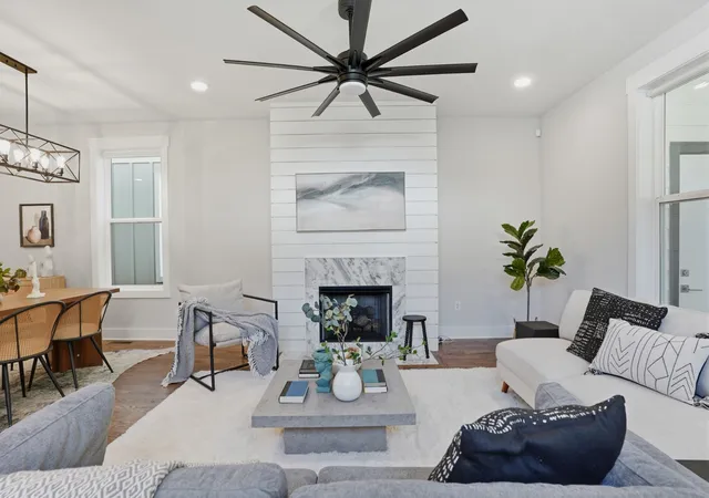 1st image of 1911b 15th Ave N, Nashville, TN 37208 | MLS# 3205321