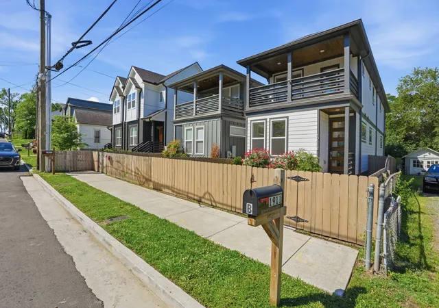 3rd image of 1911B 15Th Ave N, Nashville, TN 37208 | MLS# 3205321