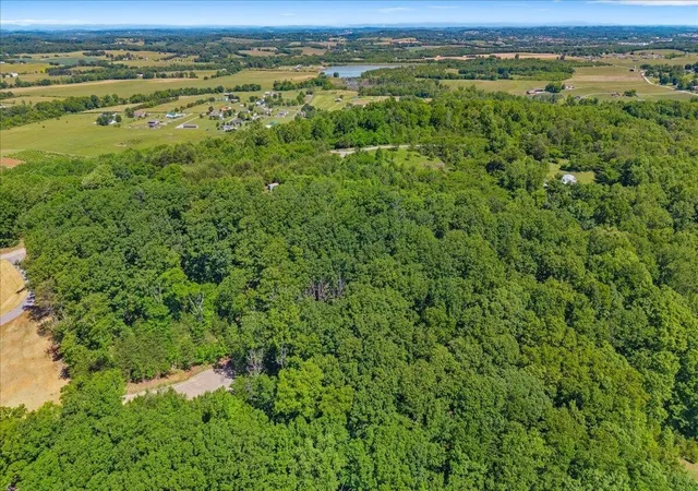 Homes for sale in Sweetwater, TN | 0 Poplar Lot 32 Dr, Sweetwater, TN 37874 | MLS# 3244239