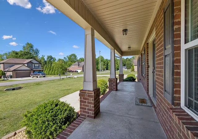 Homes for sale in Fayetteville, TN | 17 Sonoma Dr, Fayetteville, TN 37334 | MLS# 3205688