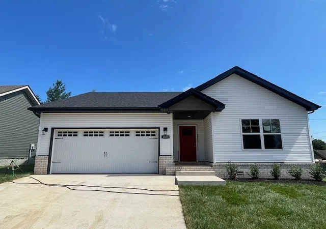2nd image of 1105 Poppyseed Dr, Oak Grove, KY 42262 | MLS# 3205454