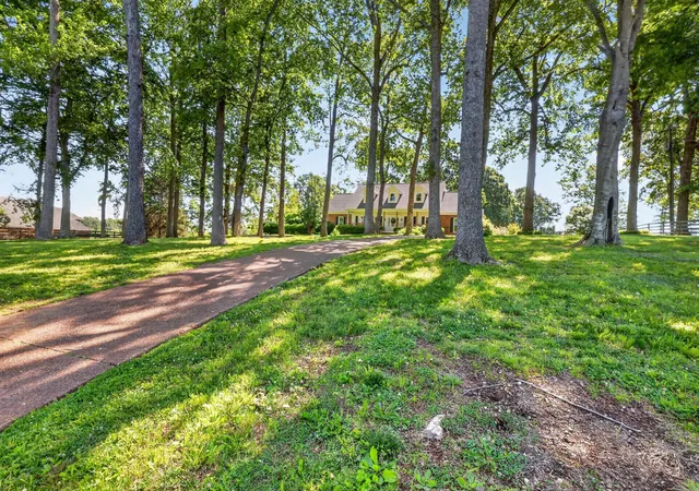 Homes for sale in Portland, TN | 640 Denning Ford Rd, Portland, TN 37148 | MLS# 3205555