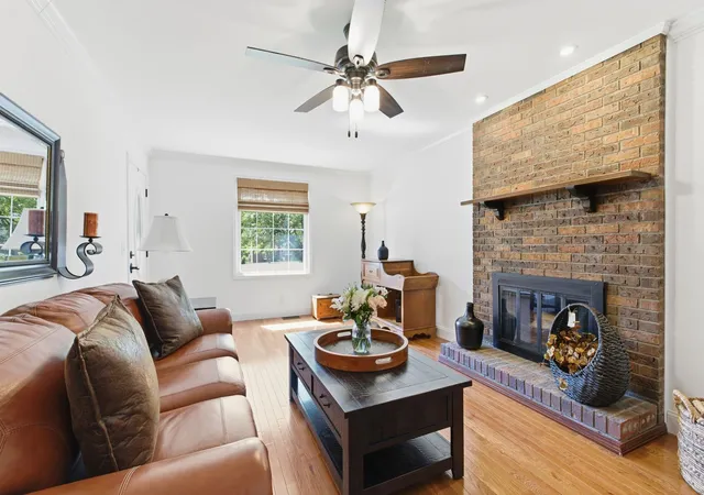 Photo 2 of Single family home for sale at 520 Springmont Blvd, Old Hickory, TN 37138 | MLS# 3211609 | Listing updated on 2026-08-01