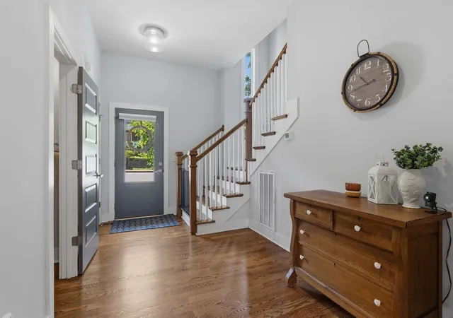 Photo 3 of Single family home for sale at 2812 Torbett St, Nashville, TN 37209 | MLS# 3216442 | Listing updated on 2026-08-27