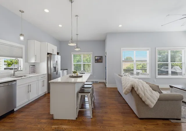 Photo 4 of Single family home for sale at 2812 Torbett St, Nashville, TN 37209 | MLS# 3216442 | Listing updated on 2026-08-27