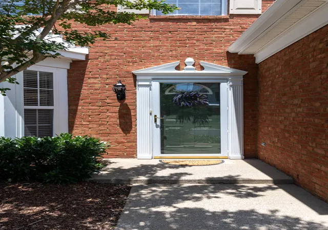 Photo 3 of Townhouse for sale at 510 Old Towne Dr, Brentwood, TN 37027 | MLS# 3245797 | Listing updated on 2026-10-07