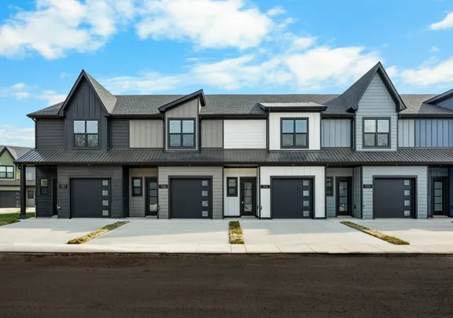 Photo 1 of Townhouse for sale at 1506 Jonathan Wade Cir #1506, Clarksville, TN 37043 | MLS# 3205774 | Listing updated on 2026-08-27