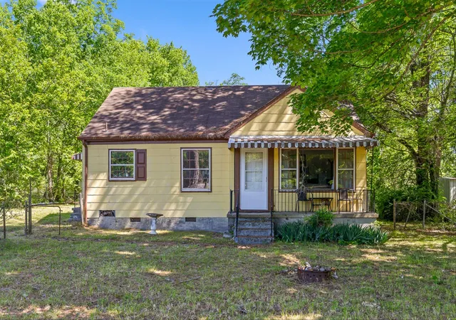 1st image of 591 W Cloud Springs Road, Rossville, GA 30741 | MLS# 3320908