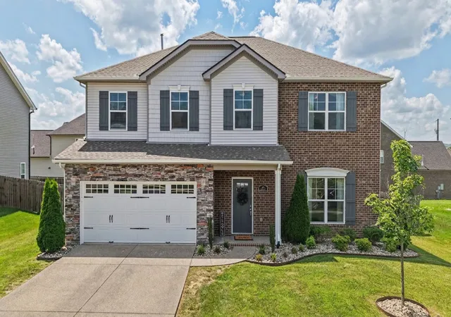 Homes for sale in Gallatin, TN | 1383 Wentworth Dr, Gallatin, TN 37066 | MLS# 3225109