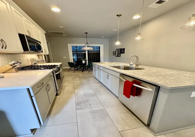 Photo 3 of Townhouse for sale at 707 26th Avenue N #4, Nashville, TN 37208 | MLS# 3205876 | Listing updated on 2026-09-18