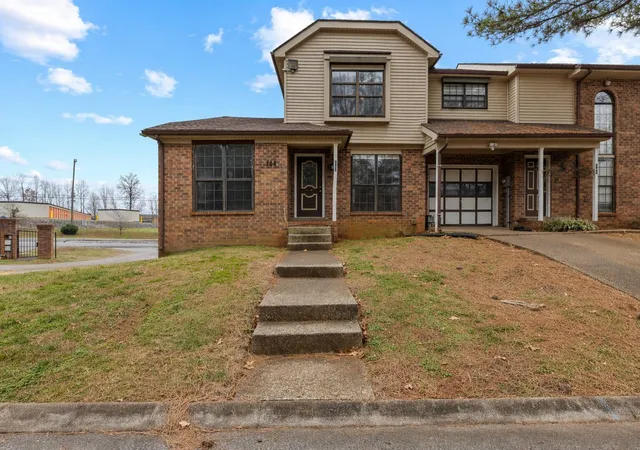 3rd image of 162 Condor Ct, Clarksville, TN 37042 | MLS# 3205945