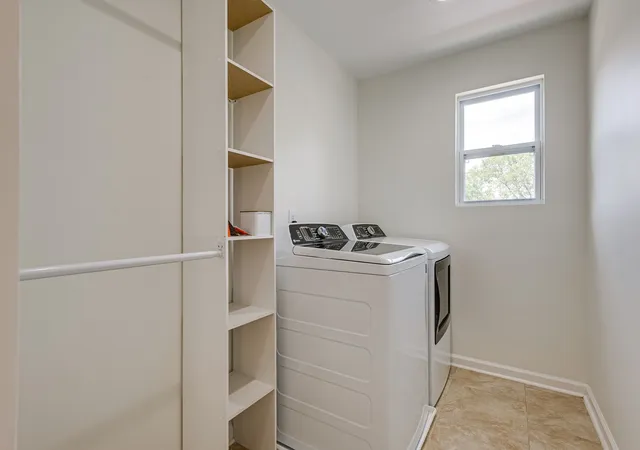 Photo 2 of Single family home for sale at 2501b Whites Crk Pike, Nashville, TN 37207 | MLS# 3205895 | Listing updated on 2026-10-19