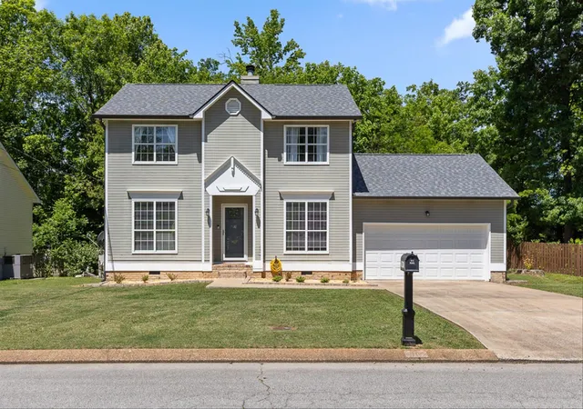 Photo 1 of Single family home for sale at 1903 Howell Ml Dr, Chattanooga, TN 37421 | MLS# 3337398 | Listing updated on 2026-08-25