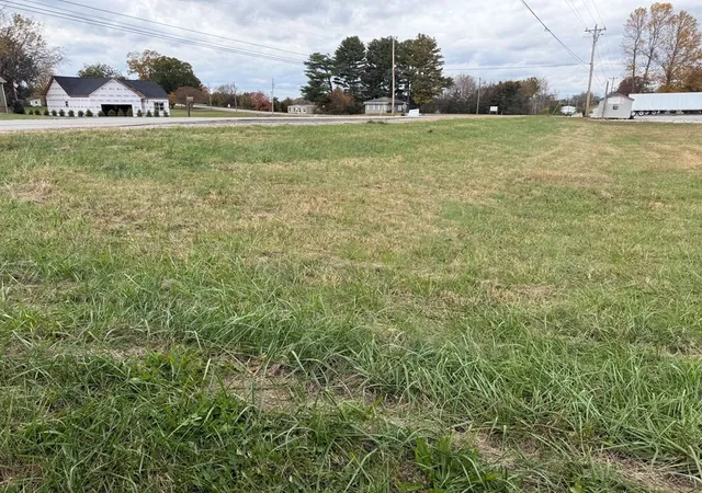 2nd image of 0 Roberts Matthews Hwy, Sparta, TN 38583 | MLS# 3208395