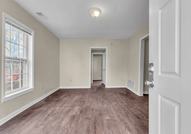 Photo 2 of Single family home for sale at 420 E State St, Murfreesboro, TN 37130 | MLS# 3213984 | Listing updated on 2026-05-15